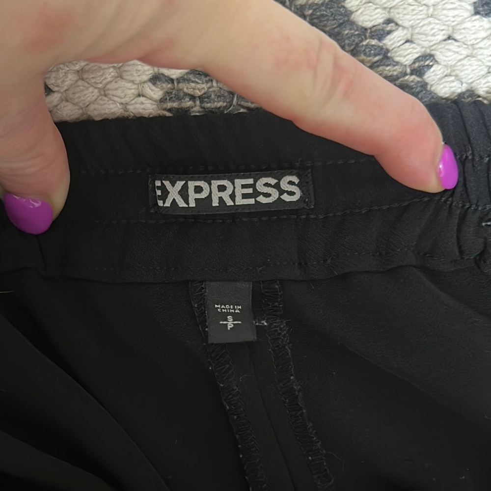 Express Black Jogger Pants - Picture 2 of 4